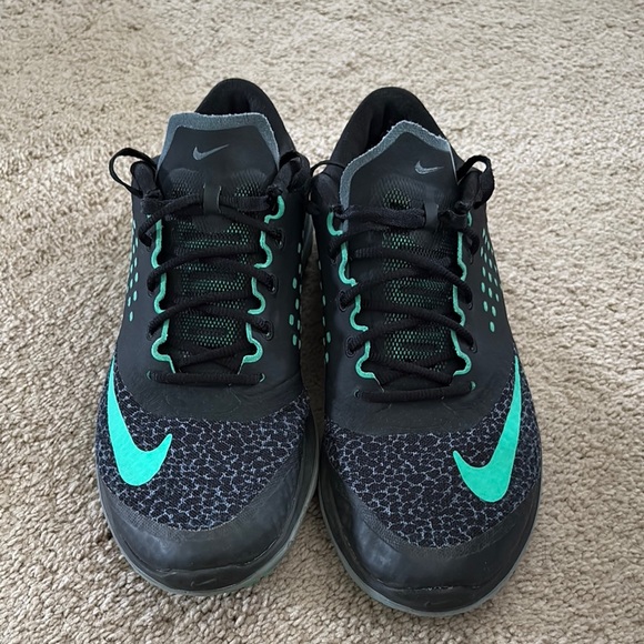 Nike Shoes - Nike Green/Black/Grey Leopard Print Shoes